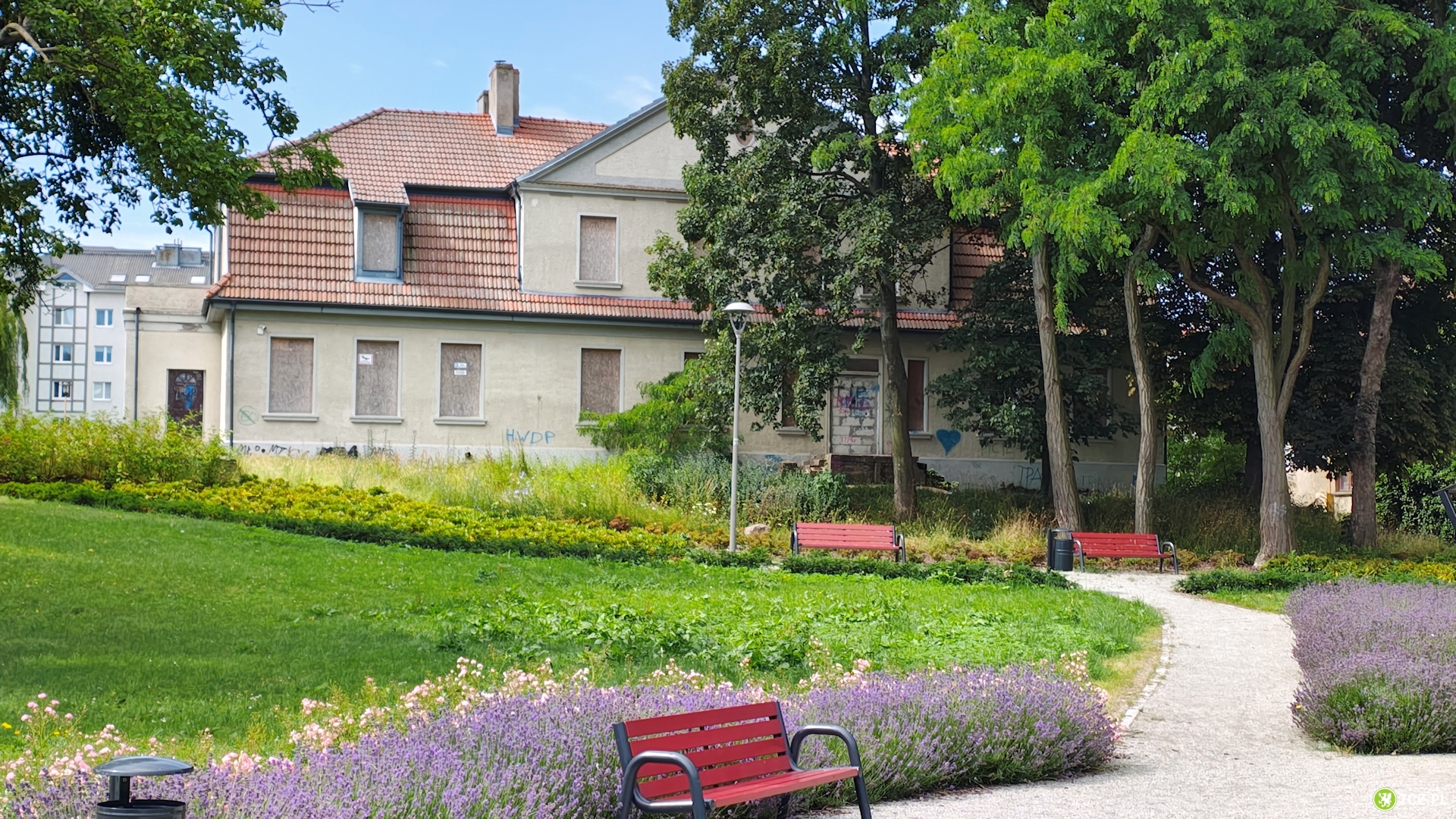 Zakład Opiekuńczo-Leczniczy w dawnym dworku na Piotrowie? - Aktualności