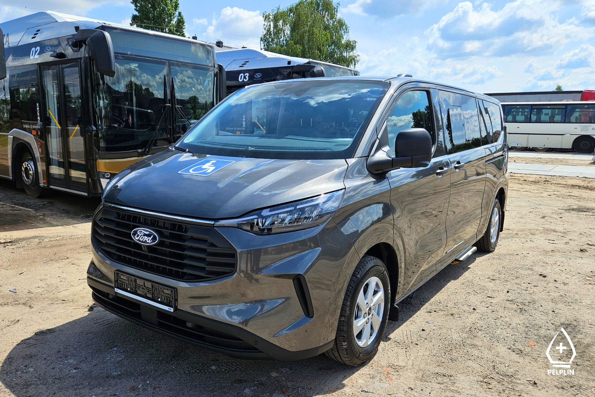 Nowy bus zasili flotę Gminy Pelplin - Aktualności