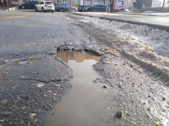 Tczew - Radni pytają o łatanie dziur po zimie