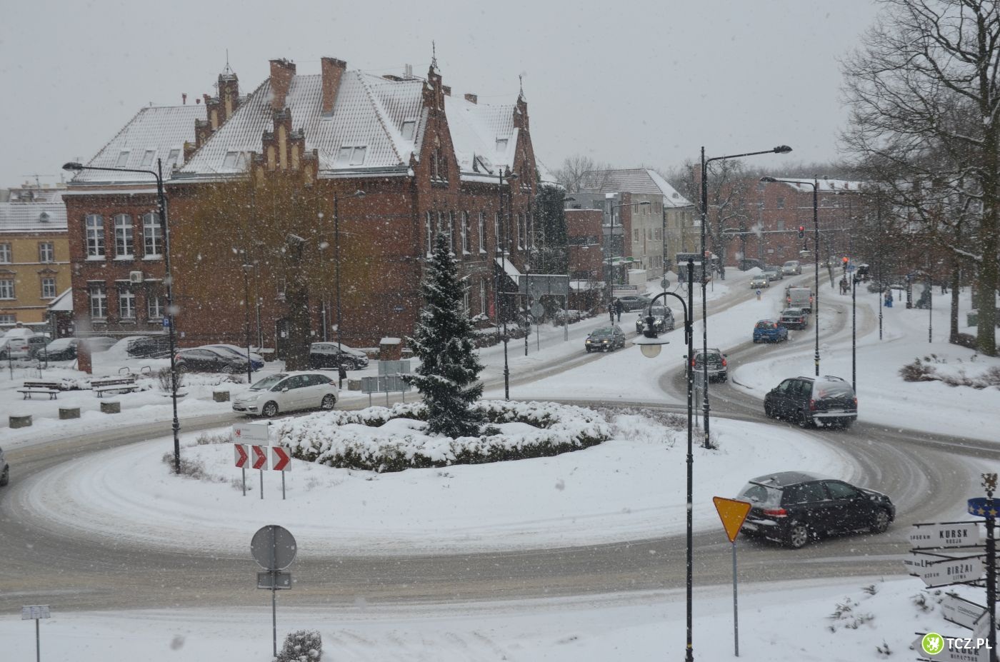 Idzie zima - spadnie śnieg, możliwe zawieje i zamiecie - Aktualności