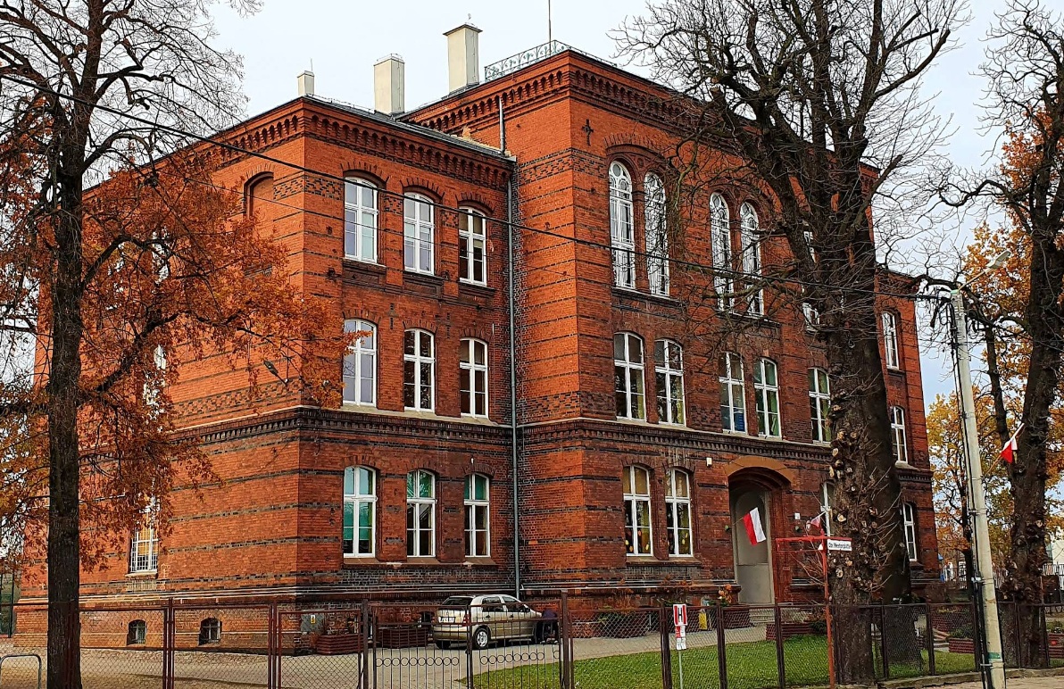 Jest nowa dyrektor Szkoły Podstawowej nr 5 - Aktualności