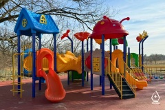 Tczew - Nowe place zabaw w pelplińskich żłobkach