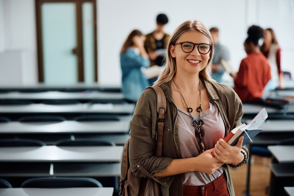 Jak analizować ranking uczelni 2026? Co warto zweryfikować przed zapisem na studia? - Aktualności