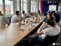 Tczew - Szkolenie z podróbek, by skuteczniej reagować na przestępstwa związane z nielegalnym obrotem towarami