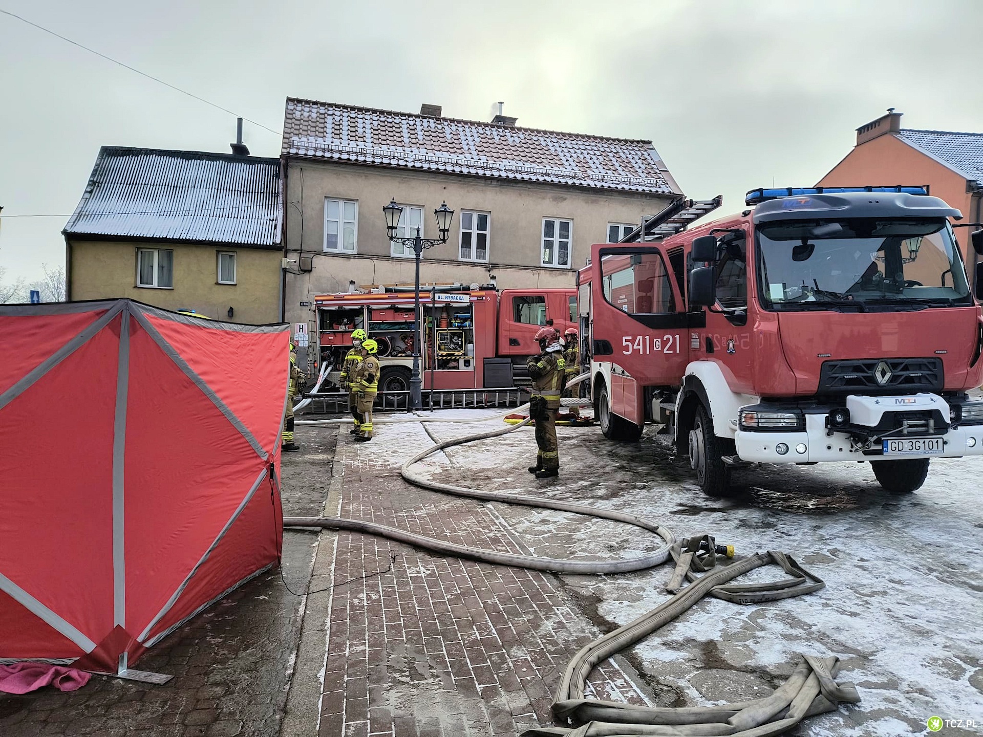 Pożar na ulicy Lipowej w Tczewie - jedna osoba nie żyje - Aktualności