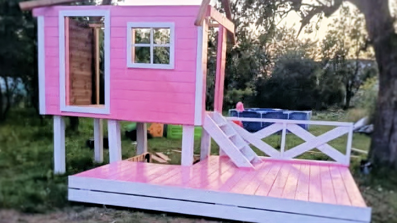 Ukradł sąsiadowi domek ogrodowy... i spalił go w piecu. Nietypowa kradzież w Tczewie - Aktualności