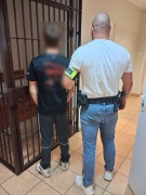 Zniszczył szybę w aucie. Wzburzenie emocjonalne - Aktualności
