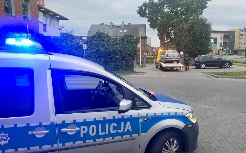 Mieli cofnięte uprawnienia, a mimo to wsiedli za kierownicę - Aktualności