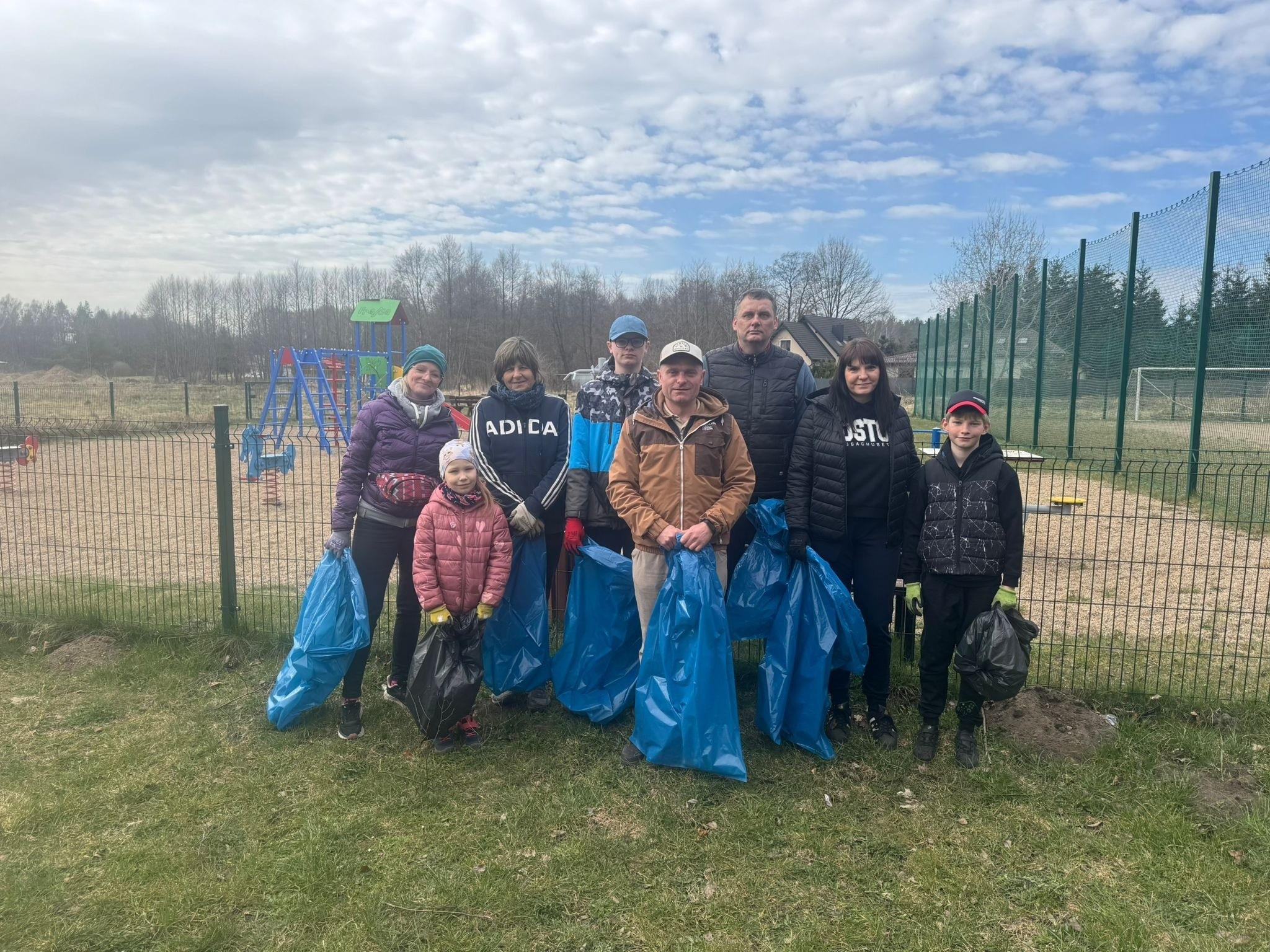 Wielkie sprzątanie w Swarożynie - Aktualności