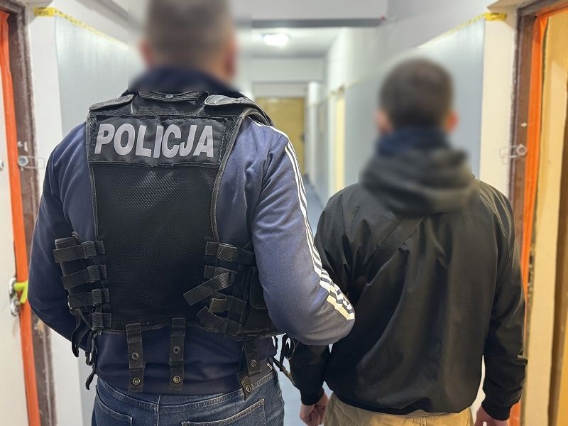 Kryminalni zatrzymali złodzieja, który okradał sklep z artykułami domowymi - Aktualności