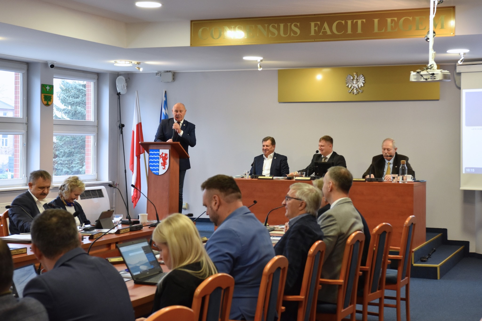 Rada przyjęła budżet. Tak starostwo wyda pieniądze w 2026 roku - Aktualności