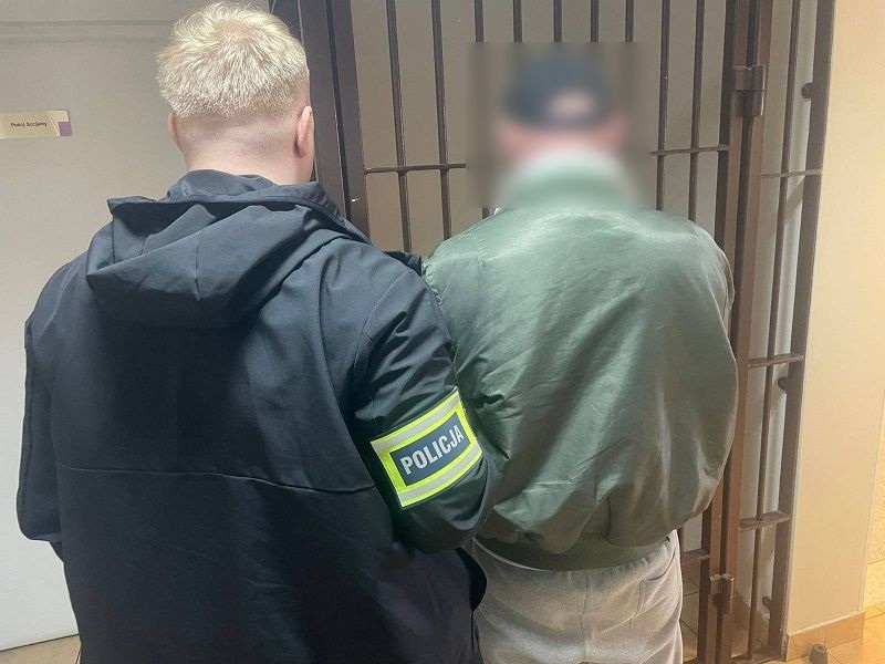 Płacił cudzą kartą w monopolowym. Usłyszał 6 zarzutów - Aktualności